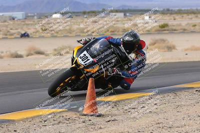 media/Dec-17-2022-SoCal Trackdays (Sat) [[224abd9271]]/Turn 9 Inside (1pm)/